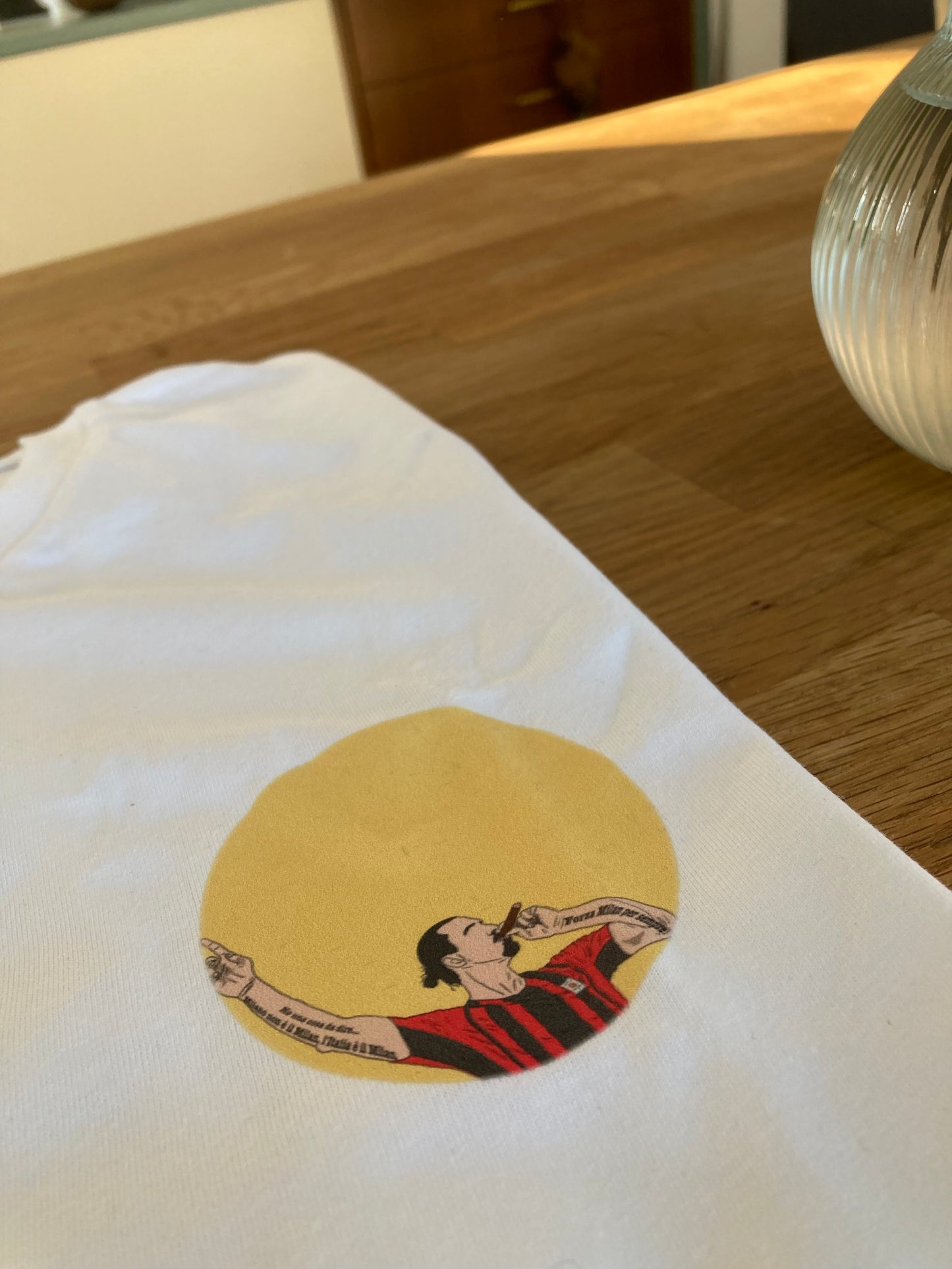 Shirt "Der Löwe" - weiss, unisex